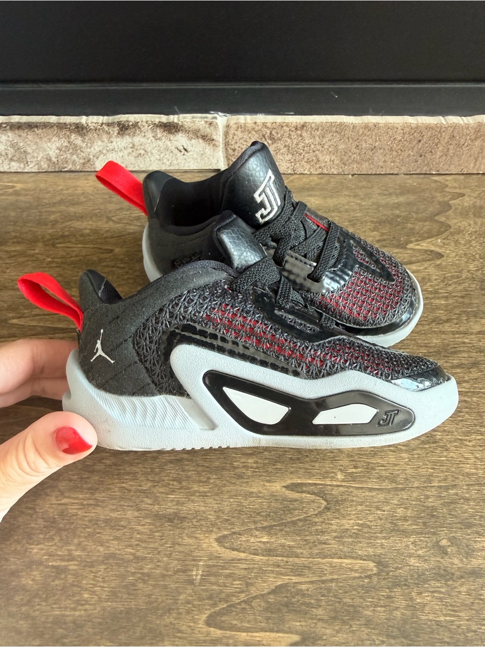 Jordan Tatum 1 Toddler Sneaker Black Red Gray Lace Up Slip On US 6C FQ8254-001